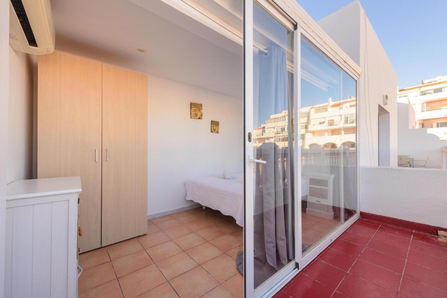 Jacaranda Apartments & Studios Es Canar (Ibiza) Quarto foto